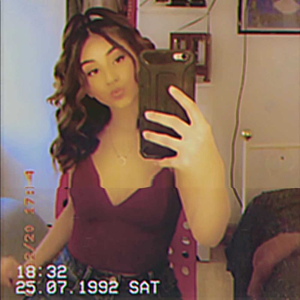 Meet your Posher, Krystal